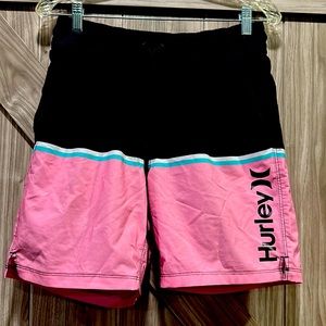Hurley shorts size small